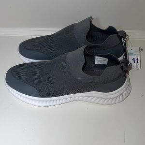 PRIMARK ATHLETIC SHOES WITH MEMORY FOAM, SIZE 11